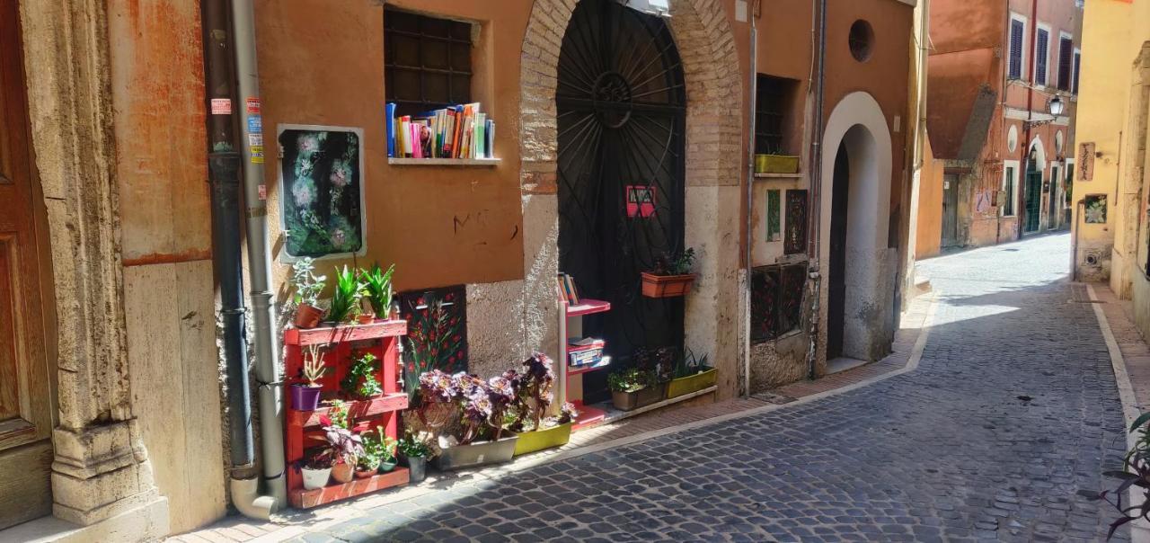 Affitto Turistico - La Terrazzina Apartment Монтеротондо Екстериор снимка