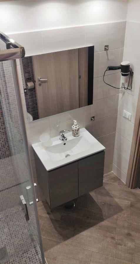 Affitto Turistico - La Terrazzina Apartment Монтеротондо Екстериор снимка